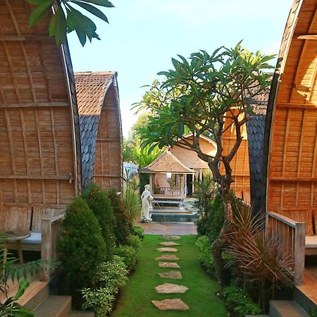 Wana Shanti Villa Bringkit Buitenkant foto