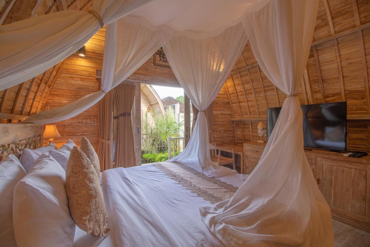 Wana Shanti Villa Bringkit Buitenkant foto